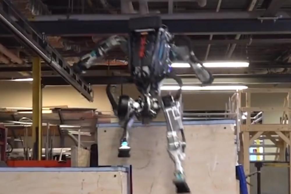 VI SA SLABIM SRCEM, NE GLEDAJTE OVAJ SNIMAK: Sve vaše noćne more upravo su POSTALE STVARNOST! (VIDEO)