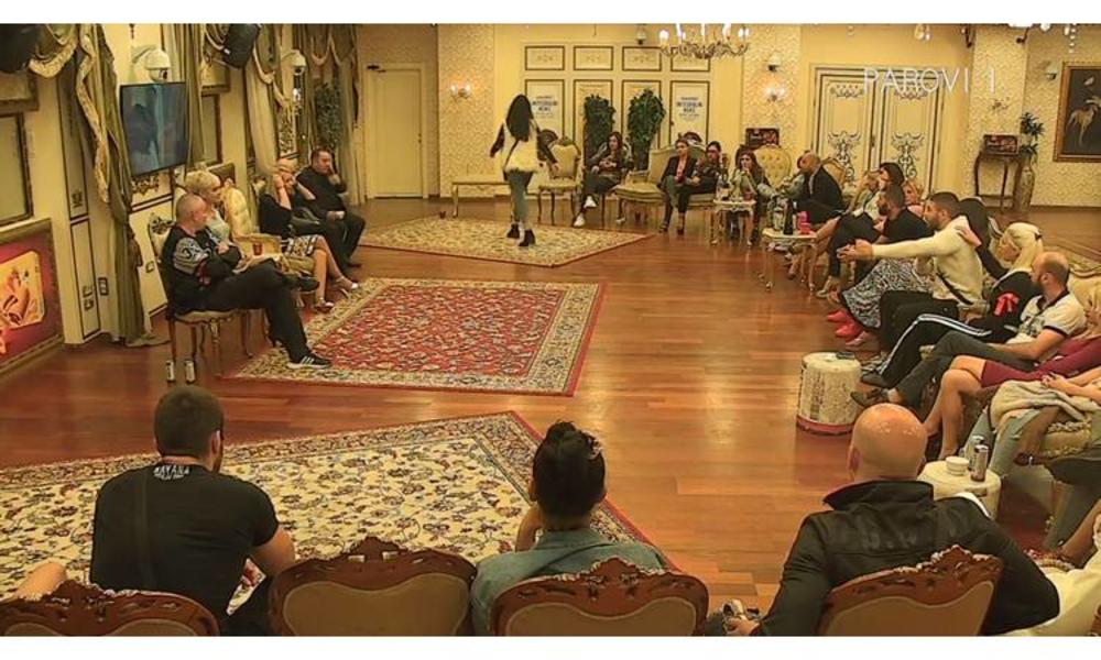 Otišla je da se pakuje i da ide kući