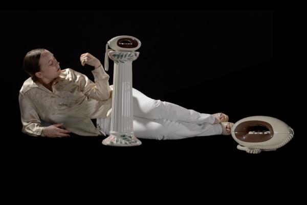 SURVIVAL OF AN ARTIST: Promocija muzičkog videa Lizan Konig