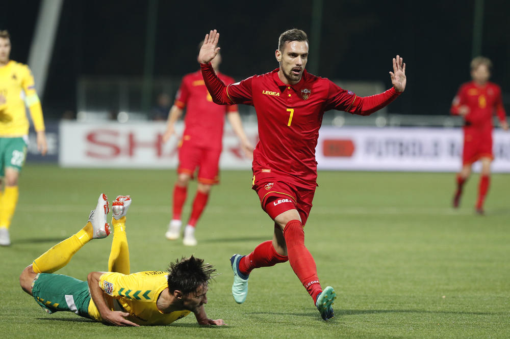 CRNOGORCI OZBILJNO PRETE SRBIJI: Tzv. Kosovo prvo, Italijani u 92. minutu do pobede u derbiju grupe!