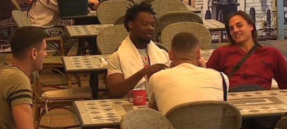 Džonatan, Elvin, Nikola 