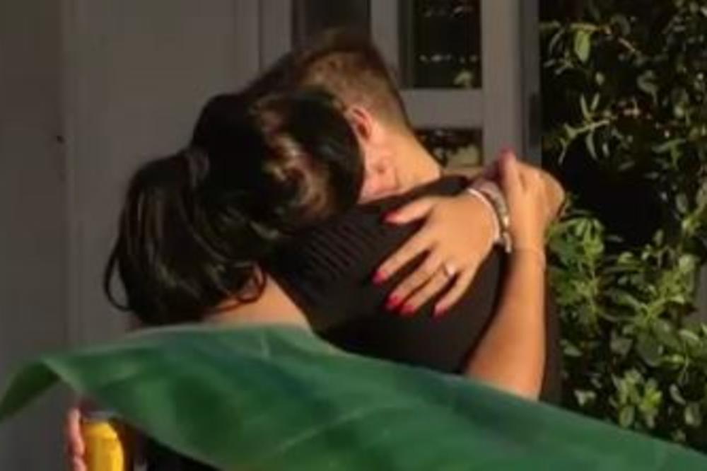 SA NJOM NEMA DOGOVORA!  Prvo su RAZMENJIVALI NEŽNOSTI, a potom je Aleksandra ZAPRETILA Davidu i postavila USLOV!