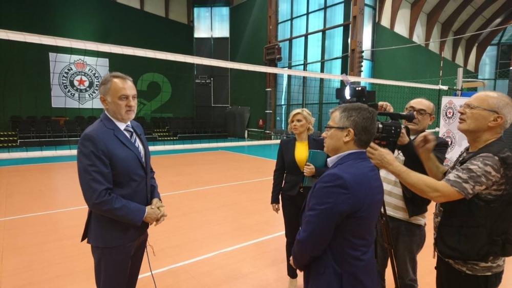 Zoran Gajić na otvaranju prve specijalno odbojkaške hale u Srbiji  