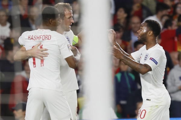 Rašford, Sterling i Kejn raštimovali Špance i gurnuli Hrvate ka ispadanju, Prosinečki i Džeko vode BiH u elitu!