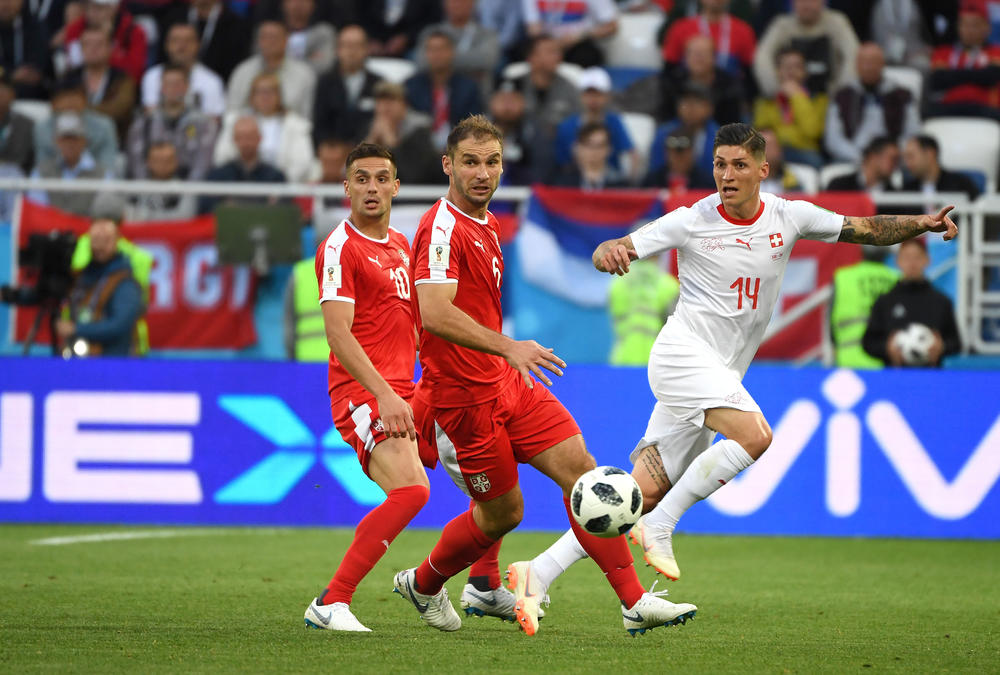 Branislav Ivanović bi mogao u smiraj karijere da se preseli u Barselonu  