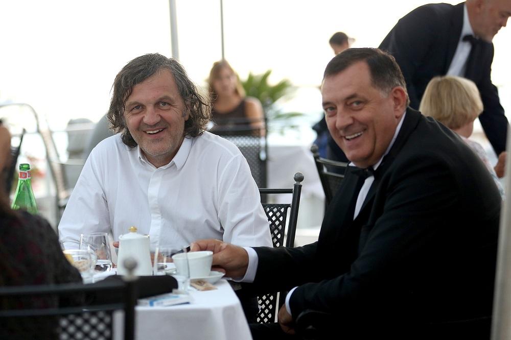 DODIK I JA IMAMO ČISTE, A NE RATNE MISLI, NEMAMO NI RATNU HIPOTEKU! Kusturica za Espreso otkriva ide li u Sarajevo