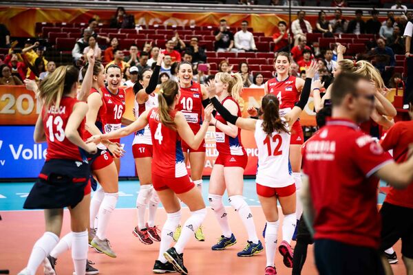 SRPSKE ODBOJKAŠICE: Buntovnice, zavodnice, buduće zvezde... Ko je ko u timu Zorana Terzića?