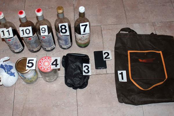 BOŽJA DROGA U SRBIJI:  Ovo je snimak OPASNE SUPSTANCE koju su zaplenili policajci! (FOTO)