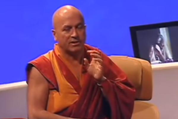 OVAJ SVEŠTENIK JE NAJSREĆNIJI ČOVEK NA SVETU: U ovih 5 STAVKI krije se tajna dobrog života