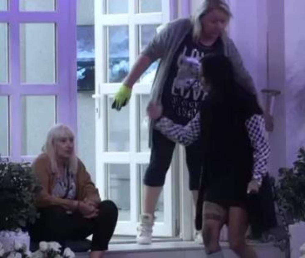 Jelena, Zorica i Snežana 