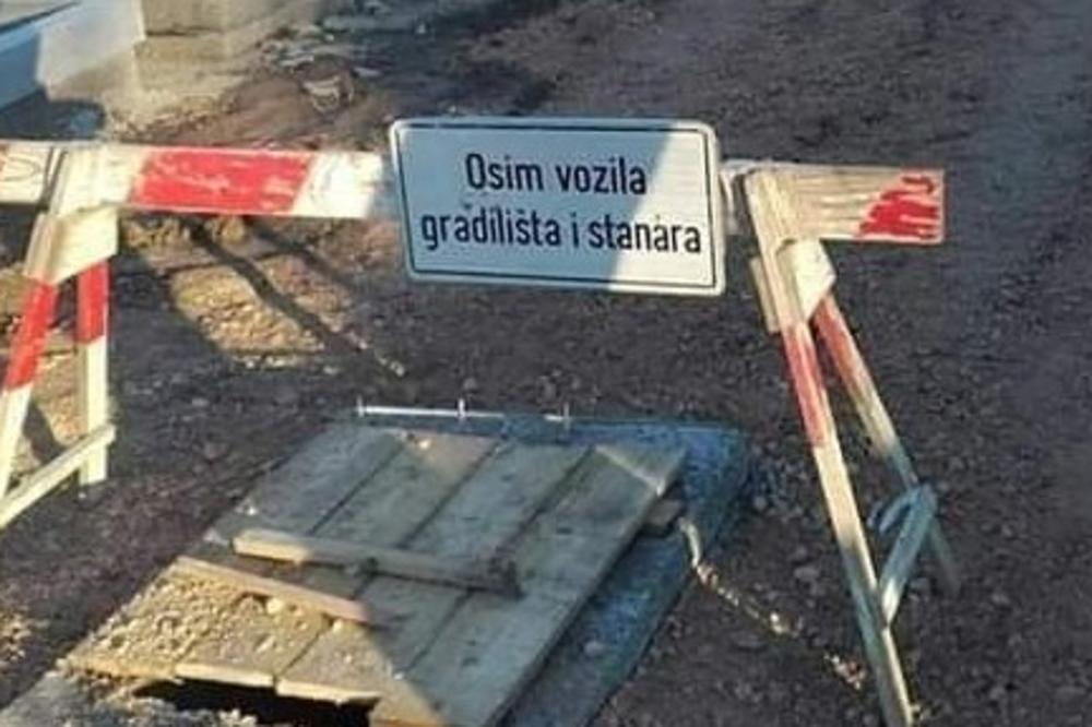 STANARI GROBLJA OVDE MOGU DA PARKIRAJU VOZILA?! Bizaran napis zapanjio građane, ovo može samo u Srbiji (FOTO)