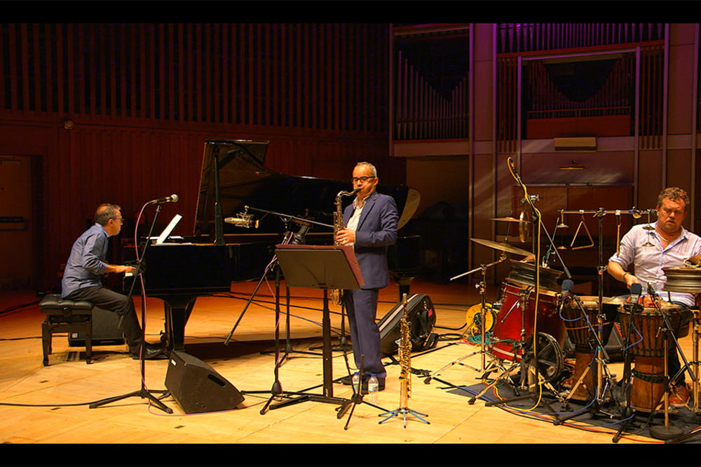 LAN TRIO: Energija, jak ritam i melodičnost (VIDEO)