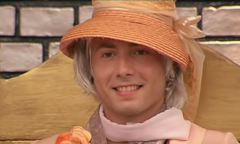 Brendon kao kraljica Elizabeta  