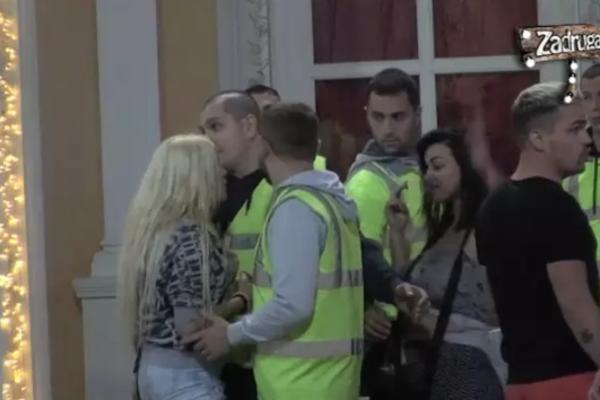 POLIVANJE, PLJUVANJE I JURNJAVA PO ZADRUZI: Zerina i Marijana nasrnule jedna na drugu, obezbeđenje hitno reagovalo