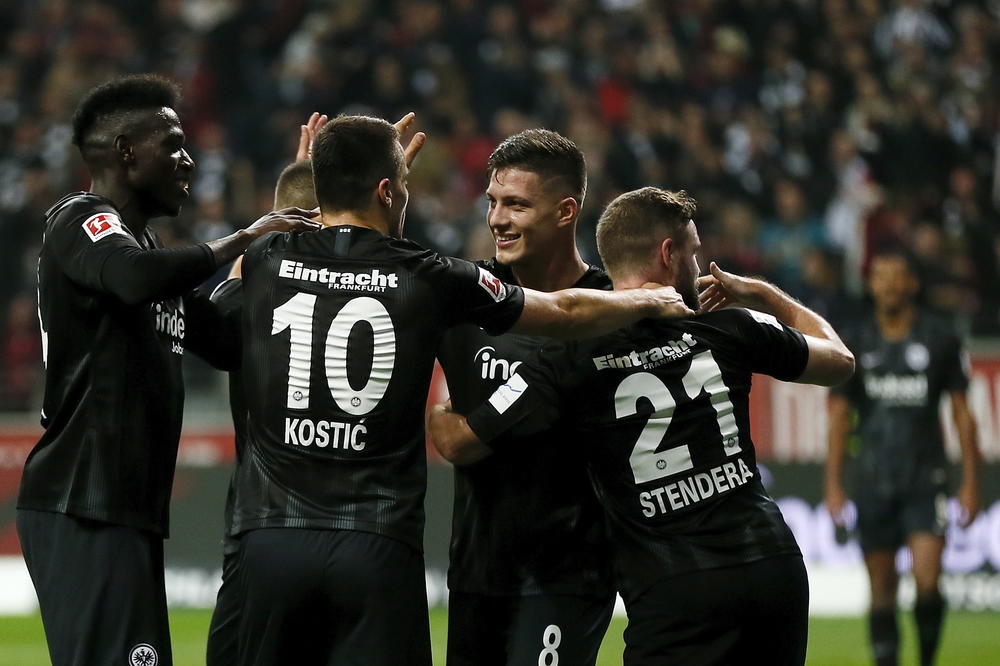 I KAD NE DA GOL, ON BRILJIRA: Srbinu priznanje i potvrda da je najveći hit Bundeslige!