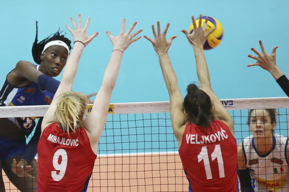 SILVIJA, ZLATO NAŠE! OVO JE TRENUTAK ZA ZAUVEK! Poen kojim su Srpkinje uzele svetsko zlato je njihova tajna uspeha!