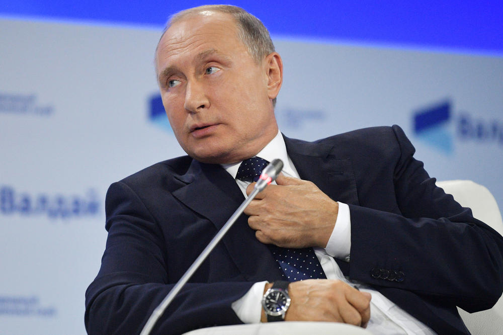 ŽRTVENO JAGNJE? I Putin progovorio o FATALNOJ RUSKINJI koja trune u AMERIČKOM KAZAMATU (FOTO)