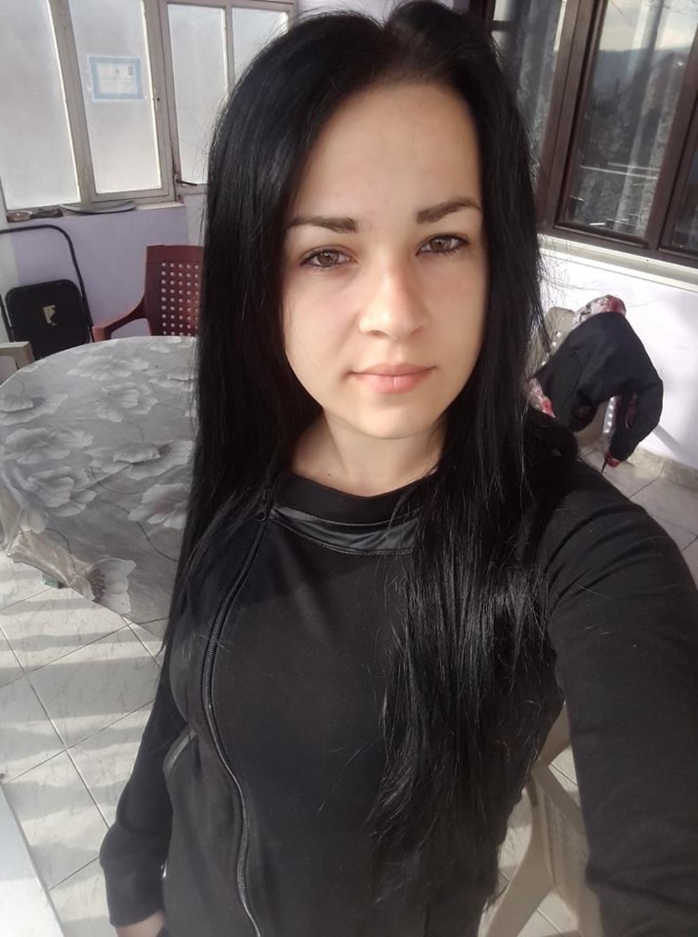 Dragana Marković Petrović, Nađina mama  