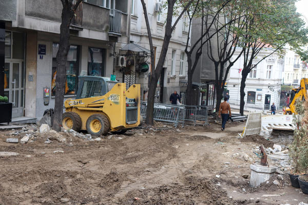 ZAVRŠNI RADOVI NA REKONSTRUKCIJI ZADARSKE ULICE! Poznat je i rok do koga moraju biti završeni!