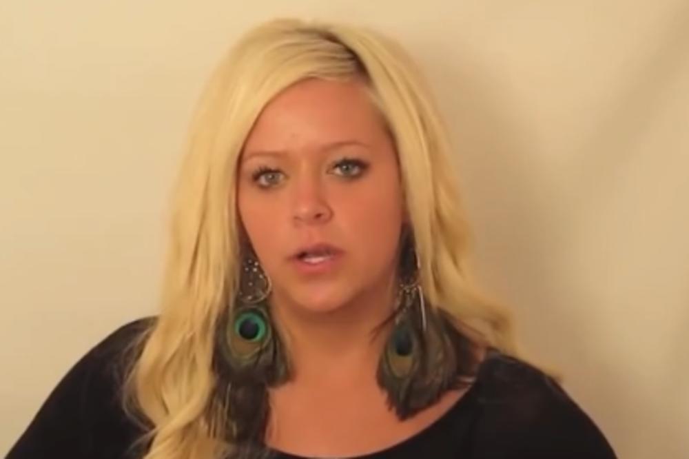 NIJE ŽELELA DA SE ODREKNE DUGE KOSE: Frizer ju je ubedio, a onda je doživela neviđenu transformaciju! (VIDEO)