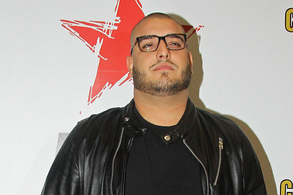 MILAN MITROVIĆ SE OGLASIO POSLE POSETE DARKU LAZIĆU: Držaće ga u komi, dok se potpuno ne stabilizuje!