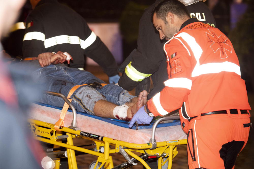 UŽASNA NOĆ U RIMU: Posle horora na pokretnim stepenicama, navijač CSKA izboden nožem!