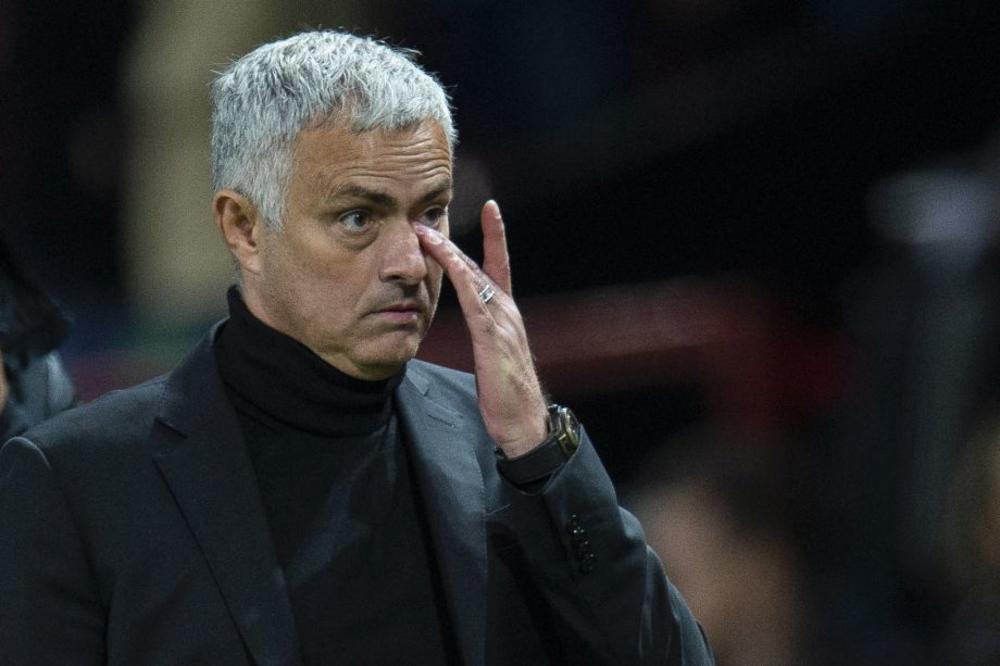 HAOS U JUNAJTEDU: Igrači udarili na Murinja, odbili da se pojave na bitnom klupskom događaju!