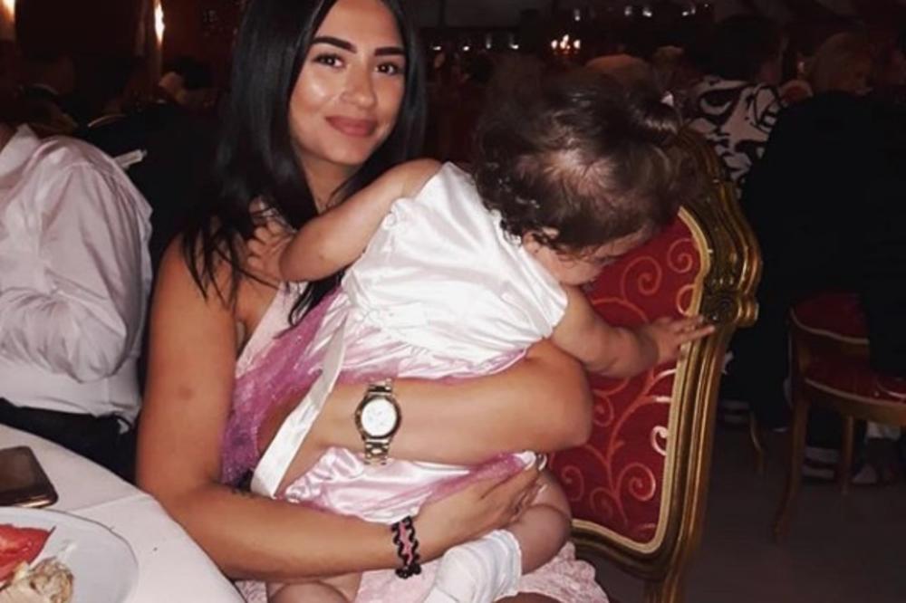 BENJAMIN NIJE ZBOG ĆERKE NAPUSTIO RIJALITI: Oglasila se njegova bivša žena i otkrila kako njega DETE NE ZANIMA!