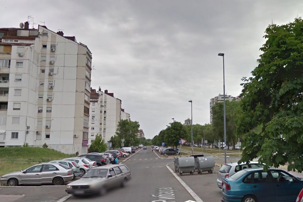 STRAVA I UŽAS U BLOKU 72! Dete se gušilo u kanti sa bojom za krečenje, lekari mu se BORE ZA ŽIVOT!