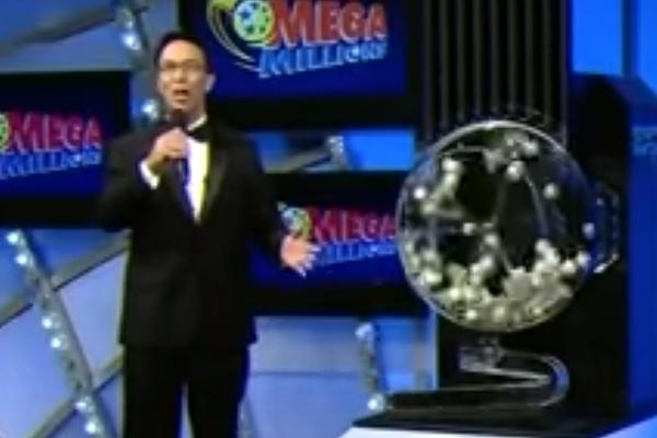 ŠANSE ZA DOBITAK SU JEDAN U 303 MILIONA! Neko je u Americi upravo na lutriji osvojio 1,6 MILIJARDI DOLARA!