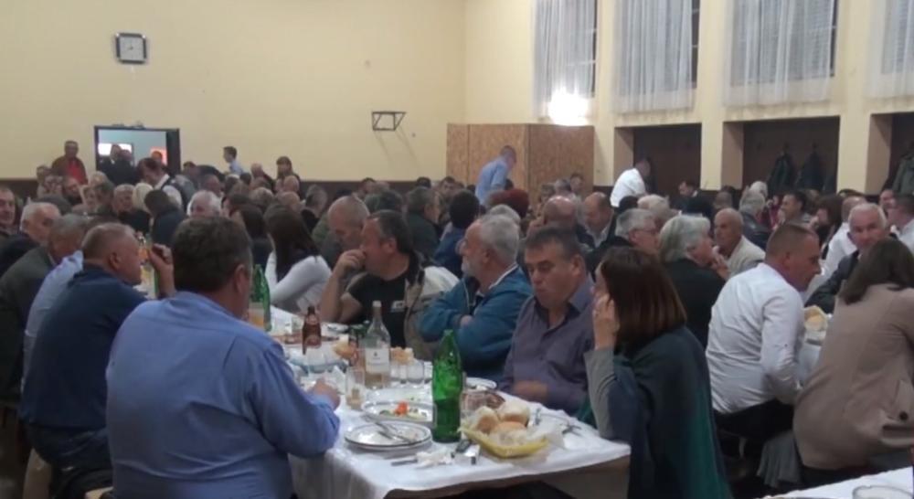 Na proslavi Prote Milorada Cicovića (65) je bilo oko 300 zvanica   