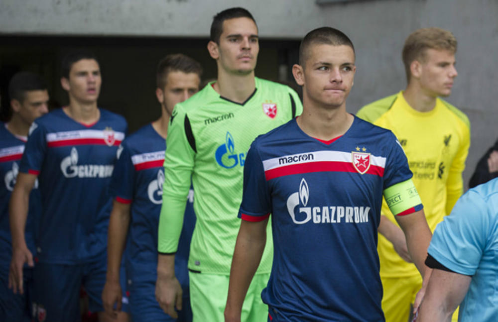 Dejan Joveljić kao kapiten predvodi ekipu  