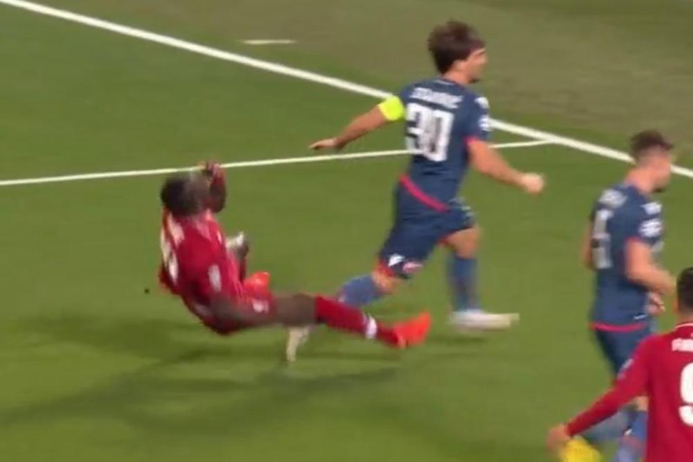 DA LI JE NAJSKUPLJEM TIMU IZ GRUPE OVO POTREBNO? Sudija gadno oštetio Zvezdu protiv Liverpula!