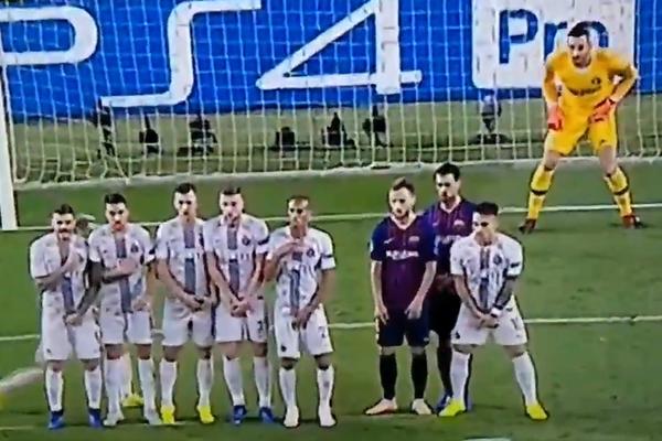 GENIJALAN POTEZ HRVATSKOG REPREZENTATIVCA: Nikad nismo videli da neki igrač ovako odbrani svoj gol!