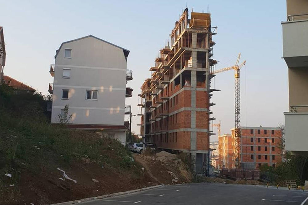 SUKOB DVA BRATA STVORIO JE NAJVEĆEG MONSTRUMA U BEOGRADU! Zgrada sa Zvezdare novo je građevinsko čudo (FOTO)