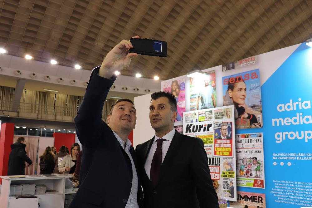 Zoran Đorđević na štandu Espreso.co.rs na Sajmju medija  