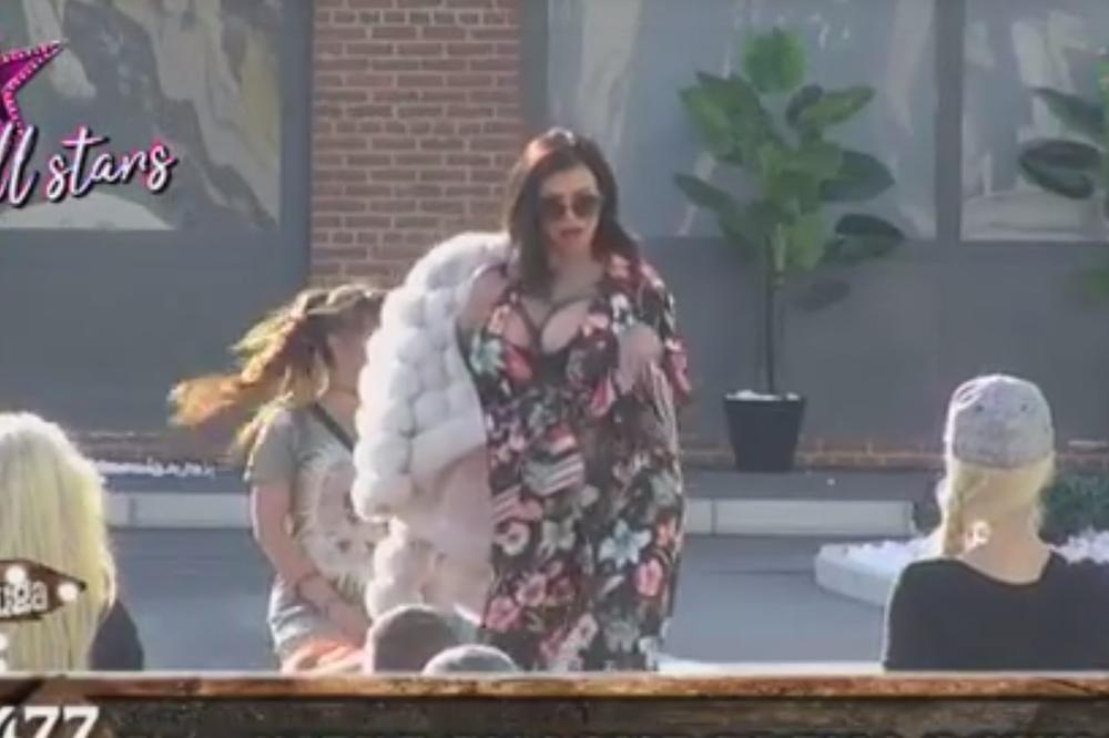 BANE PREKINI VIŠE DA ZVOCAŠ OVOJ ŽENI, ALI STVARNO! Zerina napokon izgledala kao ŽENA, a on samo komandovao!