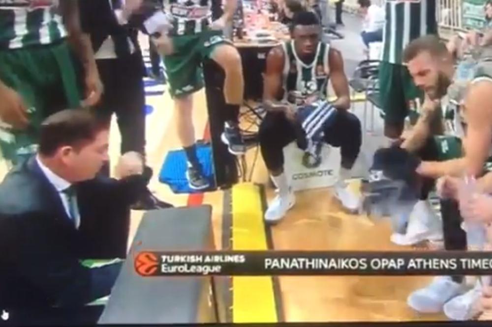 NEŠTO BIH DA VAM KAŽEM, U STVARI, NEMAM ŠTA! Trener Panatinaikosa zvao najčudniji tajm-aut, sve vreme ćutao!