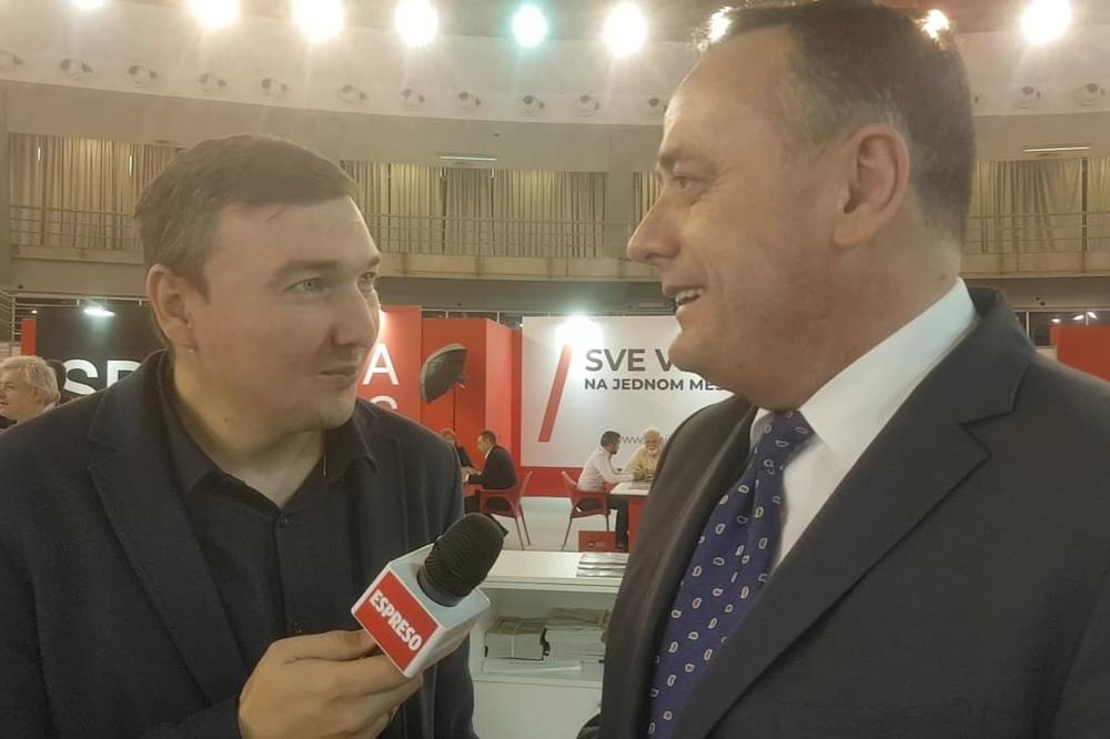 ESPRESO JE U VRHU MOJIH PRIORITETA! Ministar Antić posetio naš štand na Sajmu medija (VIDEO)