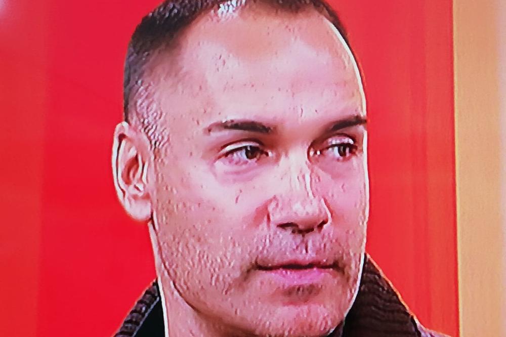 UBIJENA MAJKA NAŠEG GLUMCA, PUCAO JOJ U GLAVU PA ZAPALIO: Horor dešavanja potresla zemlju, NEZAPAMĆENA TRAGEDIJA