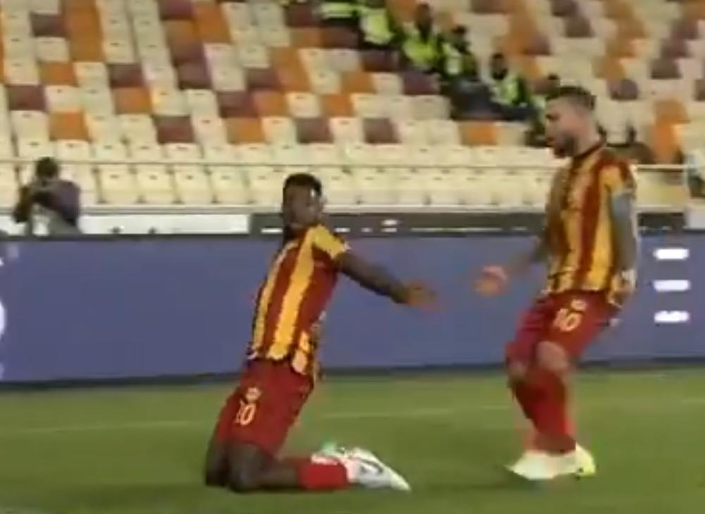 Igra sjajno u Turskoj Mičel Donald