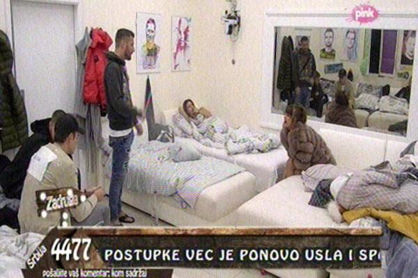 MILJANA MARKU: Iskorištavaš pijane devojke!