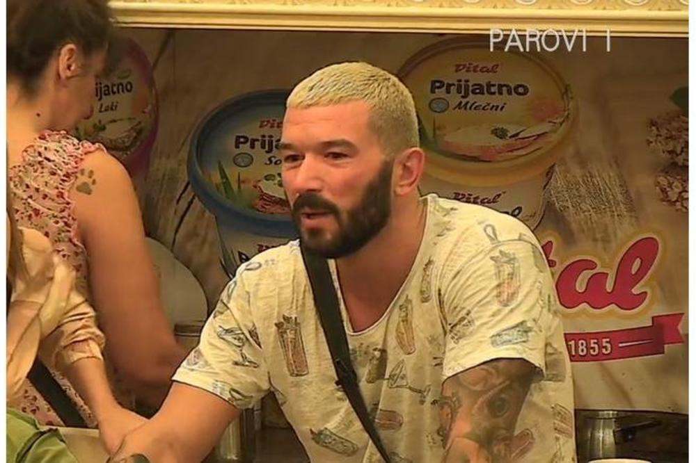 HVALITE ME USTA MOJA! Nikola Lakić opleo HVALOSPEV o sebi samom