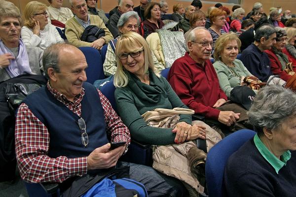 BESPLATNI ČASOVI ŠPANSKOG JEZIKA: Samo za penzionere sa Starog grada