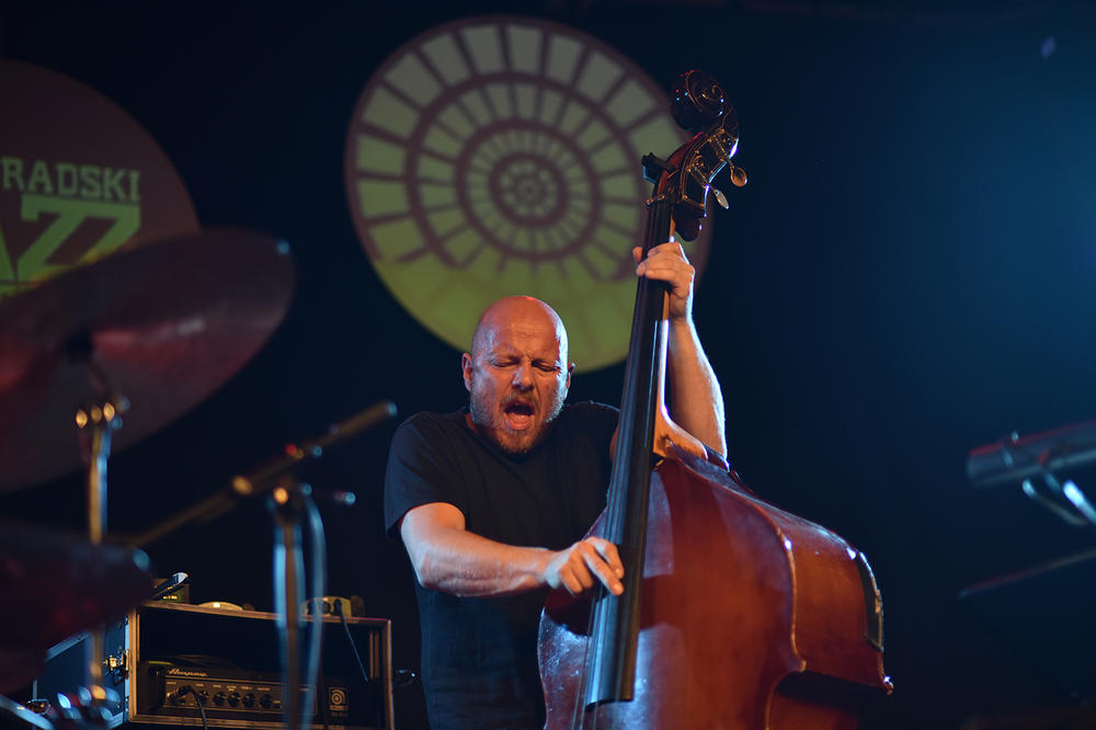 BEZ GRANICA ILI S NJIMA: Koji su limiti Beogradskog džez festivala? (FOTO)