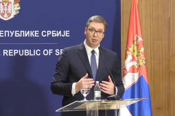 NOVEMBAR ĆE BITI TEŽAK MESEC ZA SRBIJU! Vučić izneo CRNE SLUTNJE po pitanju Kosova i bezbednosti Srba