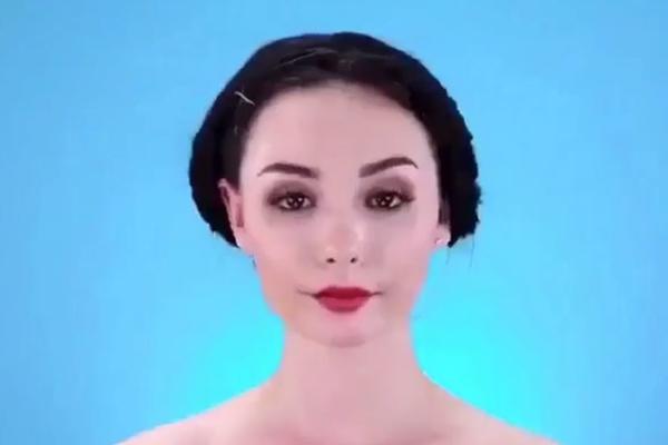 UZELA JE SAMO DVE UKOSNICE I NAPRAVILA RASKOŠNE LOKNE: Za savršenu frizuru pratite njena UPUTSTVA (VIDEO)