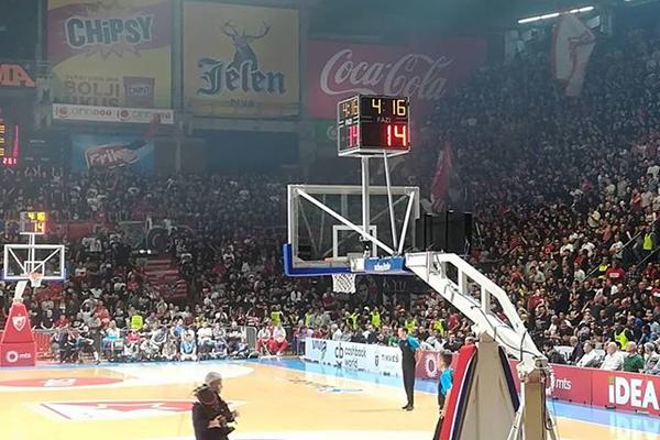 NIJE IM BILO LAKO: Delije na brutalan način dočekale i ispratile igrače Budućnosti!