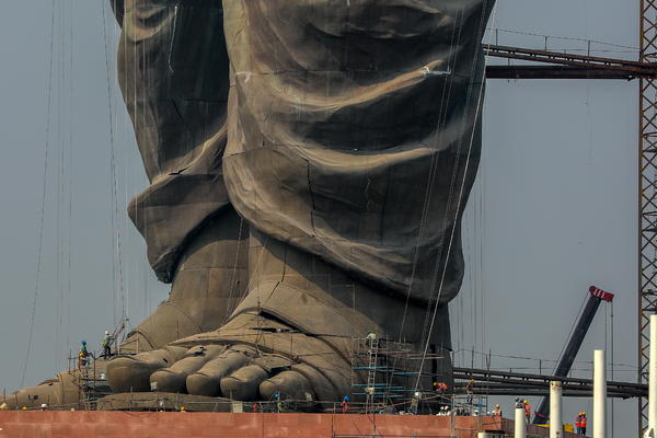 ISTORIJSKI DAN U ŠPANIJI: Uklonjena poslednja statua generala Franka, fašističkog diktatora