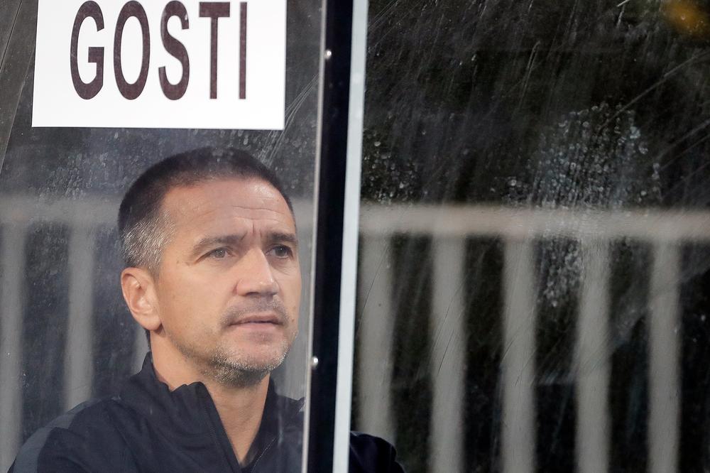 NE ZNAM ŠTA DALJE: Mirković utučen posle novog neuspeha, igrači imaju pritisak od navijača!